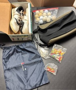 lot 754 image: Mac Gregor Mens Golf Shoe Size 8 with shoe bags and golf Accessories