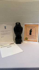lot 1001 image: 1941 Maltese Falcon Statue Cast Black Resin Haunted Studios with COA