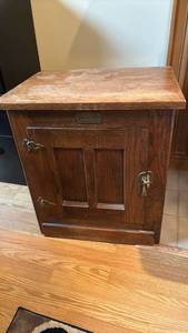 lot 1009 image: White Clad oak reproduction ice box.  25 x 22 x 17