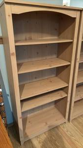 lot 1014 image: Wooden Bookcase 5-Shelf Open Storage Unit 58 12 x 28 12 x 13