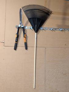 lot 2019 image: Fiskars Hedge Shears and Leaf Rake Garden Tool Set