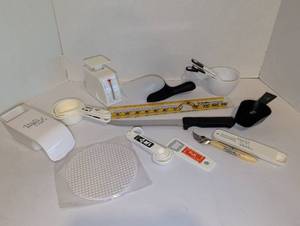 lot 2218 image: Kitchen Baking Tool Lot - Scale, Measuring Cups, Spatulas, Thermometer, Tape Measure