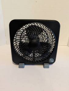 lot 2220 image: Square Box Fan with Cord and Feet