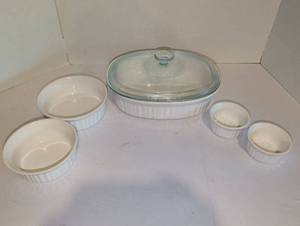 lot 2224 image: Pyrex casserole dish with Corning Ware bowls