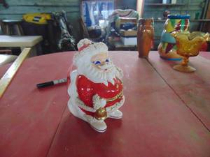 lot 4488 image: Santa Claus Piggy Bank