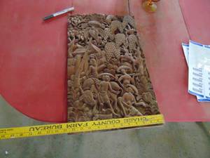 lot 4495 image: Wooden Decor -