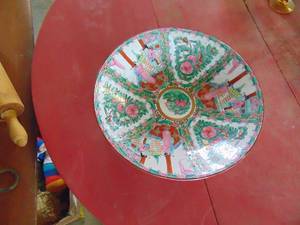lot 4511 image: Large Dish - Centerpiece - Asian Theme