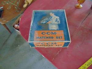 lot 4516 image: CCM Womens Ice Skates - In Box