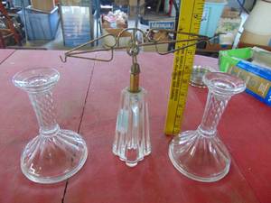 lot 4545 image: Vases and Glass Scale