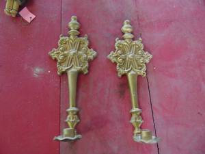 lot 4566 image: HODA - Cast Candle Sticks