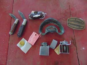 lot 4570 image: Pocket Knives - Lighter and so much More