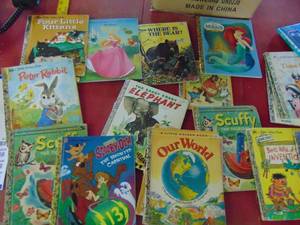 lot 4589 image: Large Selection of Childrens Golden Books