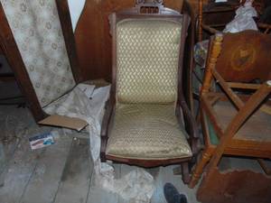 lot 4663 image: Vintage Rocking Chair 2