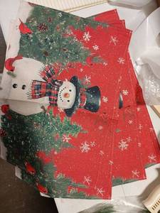 lot 13245 image: Holiday Decorative Napkins with Snowman and Christmas Tree Motif