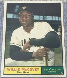 lot 106 image: 1961 Topps Baseball Card - #517 Willie McCovey San Francisco Giants