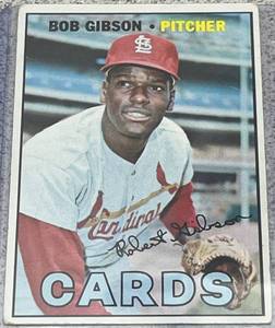 lot 109 image: 1967 Topps Baseball Card #210 - Bob Gibson St. Louis Cardinals