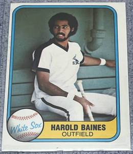 lot 162 image: 1981 Fleer Baseball Card #346 - Harold Baines Rookie Chicago White Sox