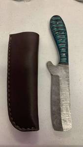 lot 24 image: Handcrafted Fixed Blade Hunting Full Tang Bull Cutter Knife Damascus Steel Wood Handle with Sheath approx 8 inches