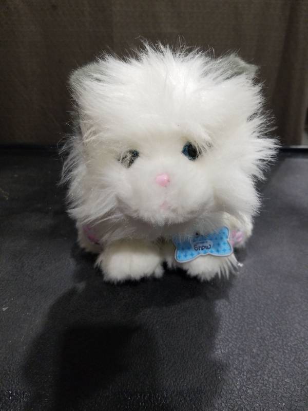 lot 3364 image: Little Live Pets Cuddles My Dream Kitten