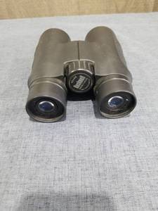 lot 706 image: Bushnell Sportsman 10x42 Binoculars