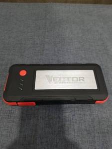 lot 707 image: Vector Portable Jump Starter Power Bank Battery Booster