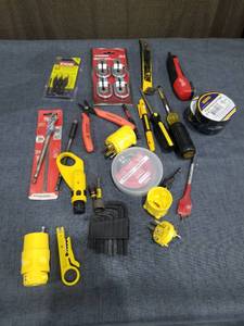 lot 720 image: Hand Tools Lot Ryobi Milwaukee Husky Screwdrivers Outlet Adapters