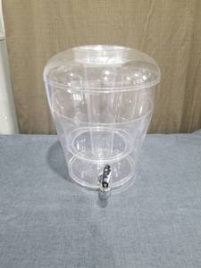 lot 739 image: Clear Acrylic Beverage Dispenser with Spout and Dome Lid