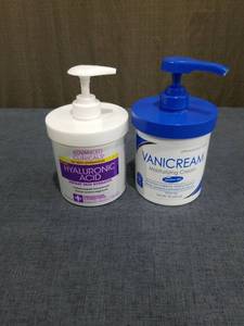 lot 751 image: Advanced Clinicals Hyaluronic Acid Hydrator and Vanicream Moisturizing Cream Lot