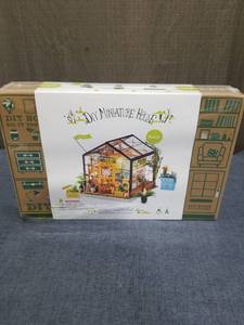 lot 1773 image: Rolife DIY Miniature House Cathys Flower House Model Kit