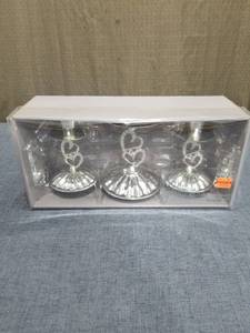 lot 1774 image: Studio His & Her Double Heart Unity Candle Set 3-Piece 4892109