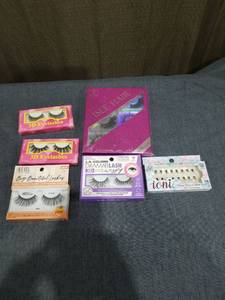 lot 1787 image: Lot of 6 False Eyelash Packages ARDELL L.A. Colors Ioni 3D