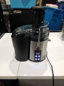 lot 1842 image: Koenita Juice Extractor GS-332P 120V