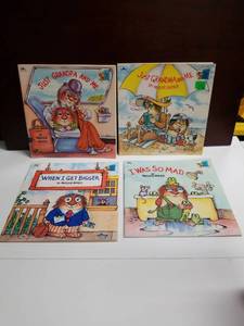 lot 2583 image: Mercer Mayer Little Critter Childrens Board Books 4-Book Lot