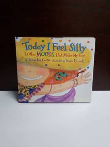 lot 2603 image: Today I Feel Silly & Other Moods That Make My Day by Jamie Lee Curtis