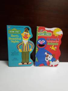 lot 2692 image: Sesame Street 2 Golden Sturdy Shape Books Berts Beautiful Sights Grovers Guessing Game