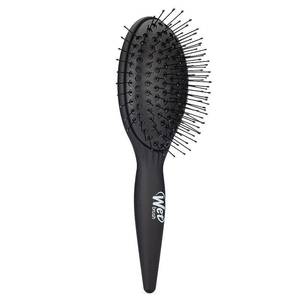 lot 4321 image: Wet Brush Easy Blowout Brush  Detangle  Blow-dry & Heat Style - Black 1CT - Retail $21