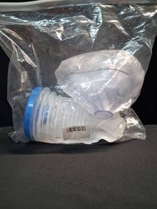 lot 4515 image: Anti Choking Device with Child and Adult Mask&nbsp