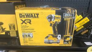 lot 3561 image: DeWalt XR 20V 14 3-Speed High Torque Brushless Impact Driver Kit Model - DCF860VW1
