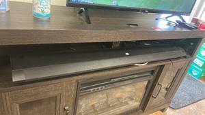 lot 3707 image: Phase Subwoofer B2210018 1 Bedroom 3.0 CenterLeftRight