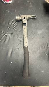 lot 3722 image: Stilletto 15 oz Claw Hammer USA&nbsp