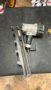 lot 3725 image: Pneumatic Finishing Nailer with Rail Guide&nbsp