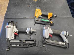 lot 8658 image: Porter Cable Air Tools Lot 2x BN138 Brad Nailers, Bostitch Finish Nailer
