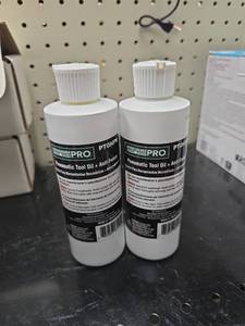 lot 8718 image: Interchange Pro Pneumatic Tool Oil  Anti-Freeze 2-Pack