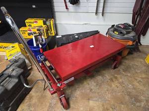 lot 8774 image: Uline H-1783 Lift Table 1760 LB Capacity Like New&nbsp