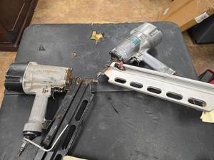lot 8788 image: (2) Framing Nail Guns Pneumatic