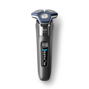 lot 18137 image: Philips Norelco Shaver 7200  Rechargeable Wet & Dry Electric Shaver with Senseiq Technology and Pop-Up Trimmer S788782