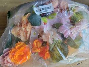 lot 20384 image: Artificial Flower Stems Bundle Orange Pink Purple Mixed with Fairy Lights
