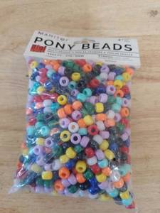 lot 10249 image: Mahitoi Pony Beads Multi-Color 3000 Piece 39mm