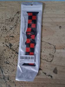 lot 4011 image: Checkered Sport Band Compatible for Watch Red Black