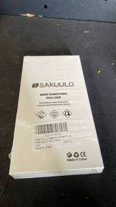 lot 12361 image: SAKUULO Magnetic Glitter Case for 6.3 inch Gold X004VZT13